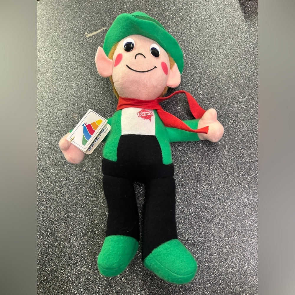 This is a vintage promotional plush doll of Ernie Keebler, mascot for Keebler